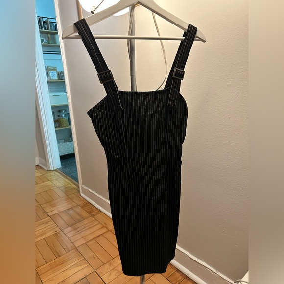 Forever 21 mini party dress. Wore not more than 2 times. - Picture 1 of 3